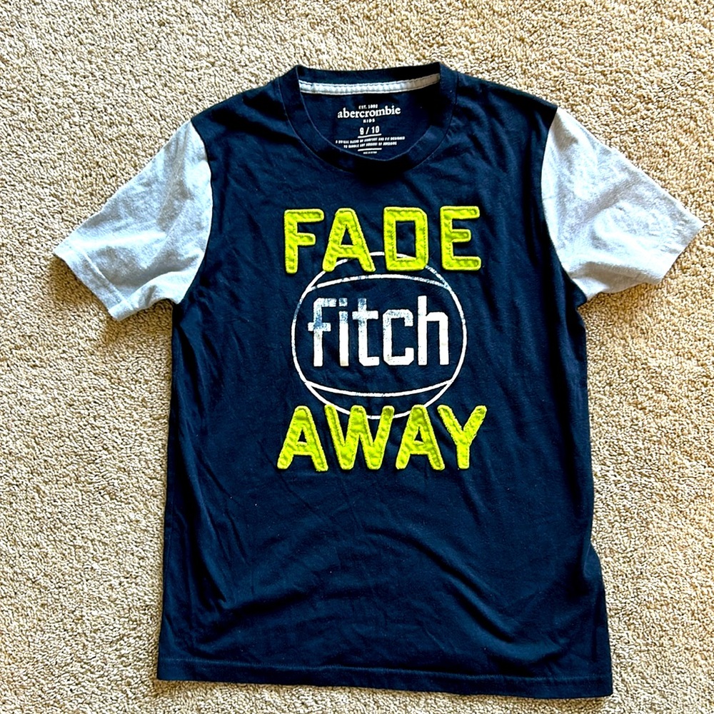 Boys Abercrombie t shirt